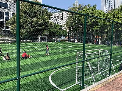 運(yùn)動(dòng)場圍欄網(wǎng)