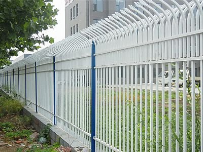 雙向防攀爬鋅鋼護欄